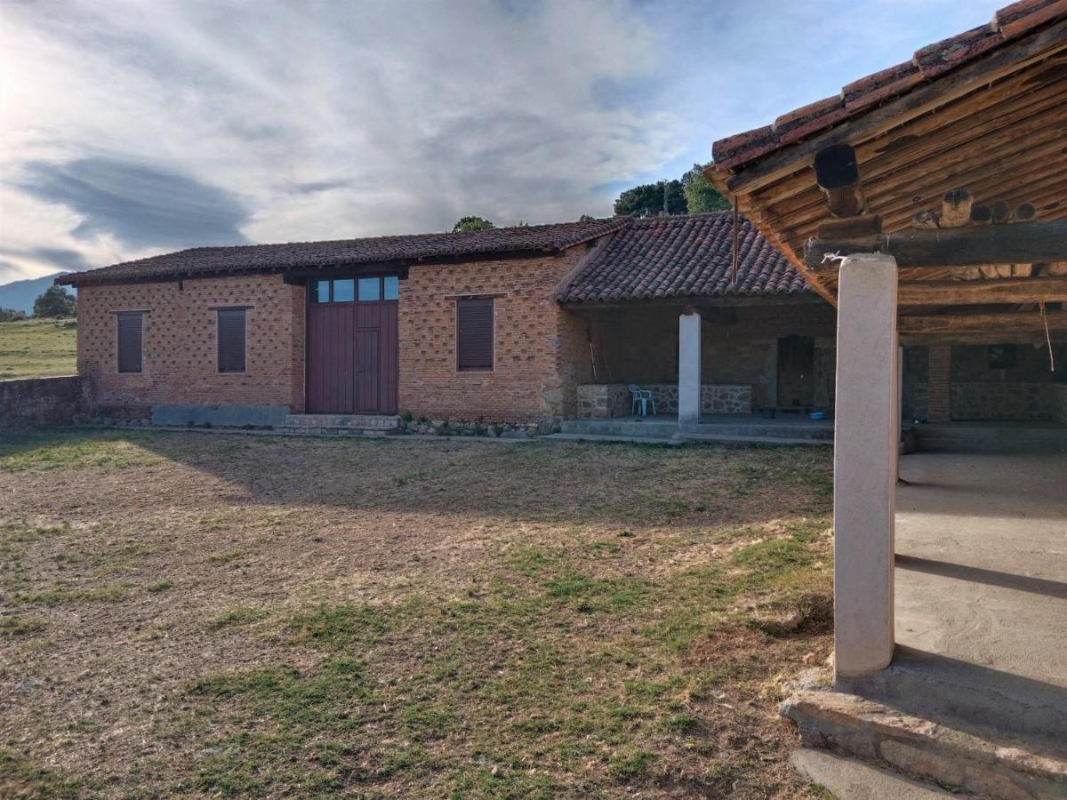 Casa Rural - Complejo El Tejar De Las Canadas Candeleda Esterno foto